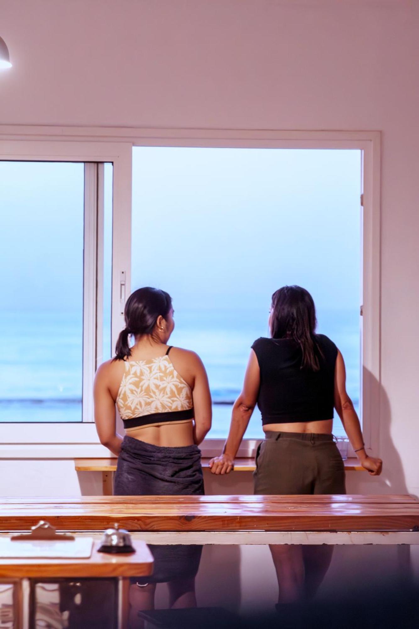 Surf House Gran Canaria Лас-Пальмас-де-Гран-Канария Экстерьер фото